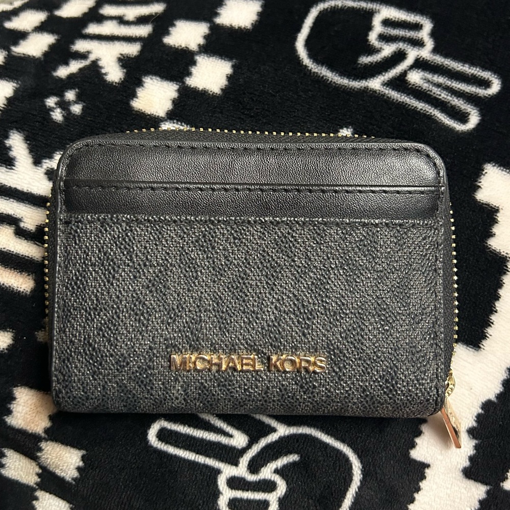 Michael Kors Small Logo Wallet